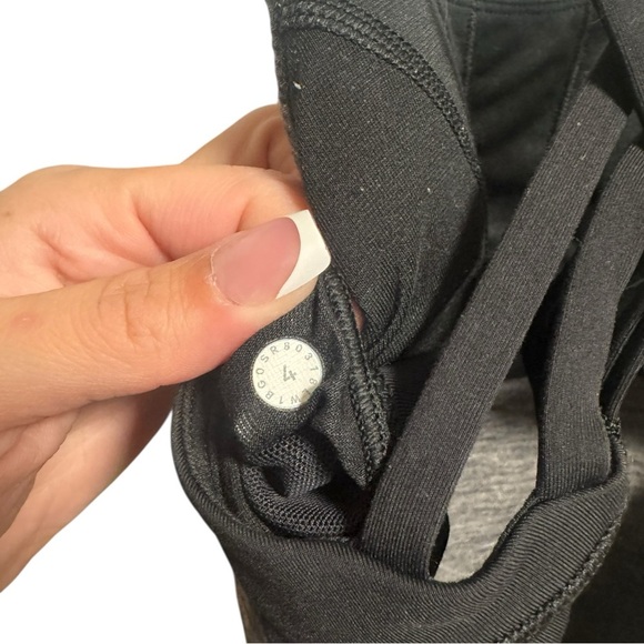 Lululemon Power Y Tank with Built-In Bra Gray Strappy Back Size 4 - Picture 5 of 5